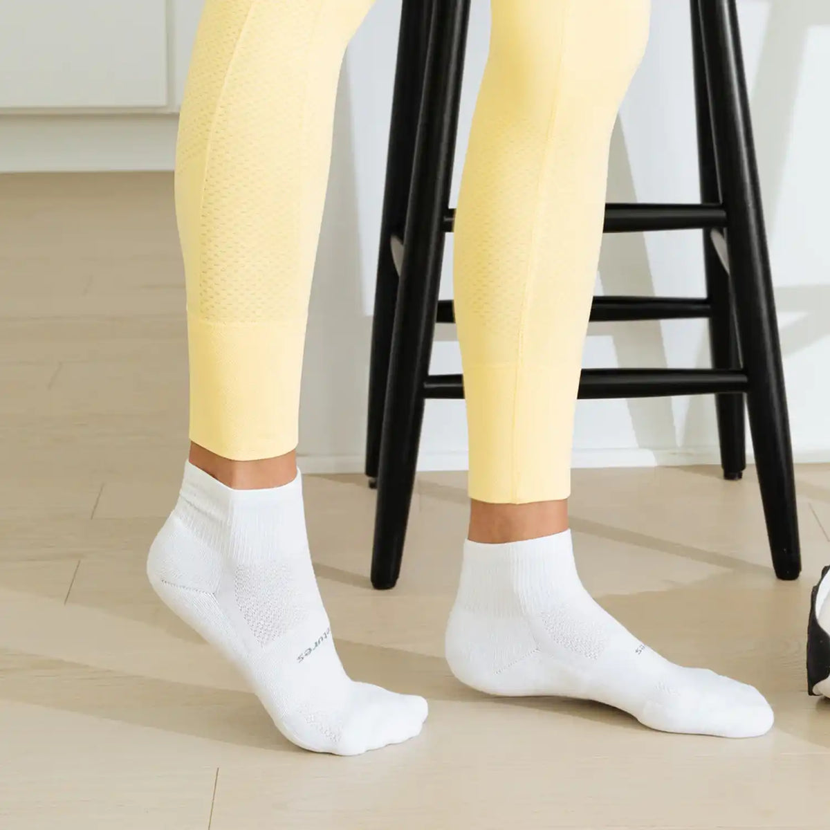 HP Light Quarter - White