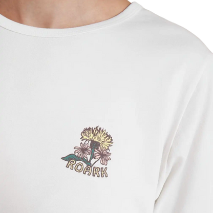 Women's Heart Vase Everyday Tee