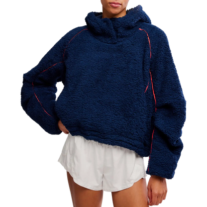 Women's Free Flow Fleece