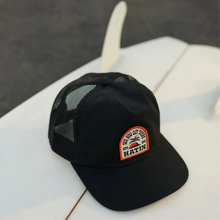 Solo Trucker Hat