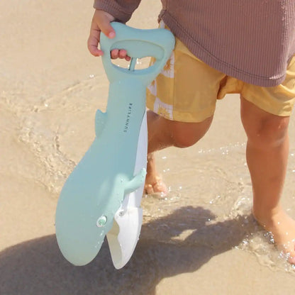 Sand Claws Whale