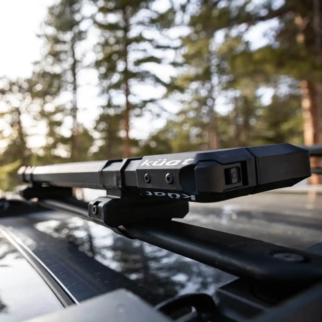 Switch 6 Ski Rack - Black